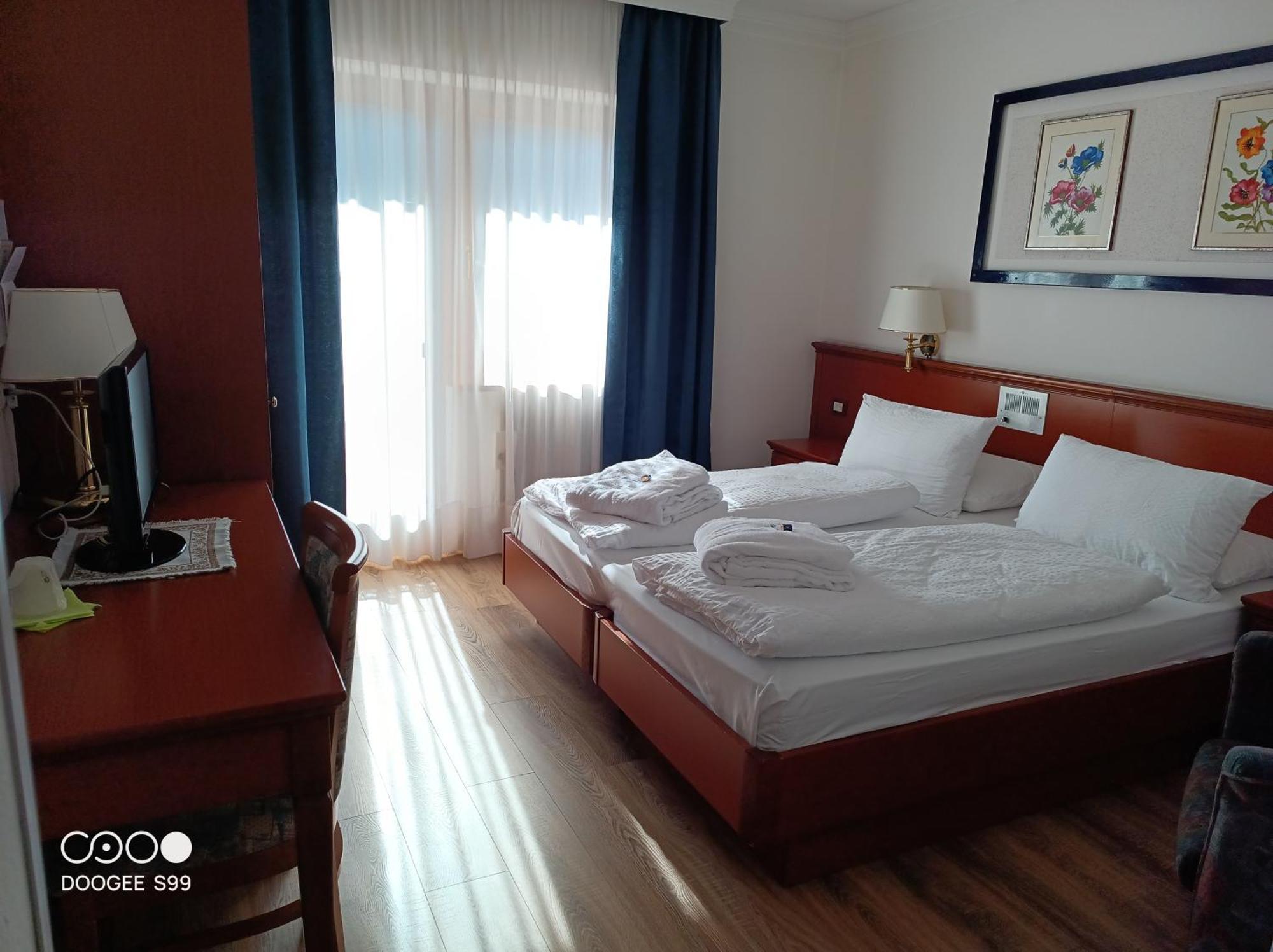 Park Hotel Arnica Фалькаде Екстер'єр фото