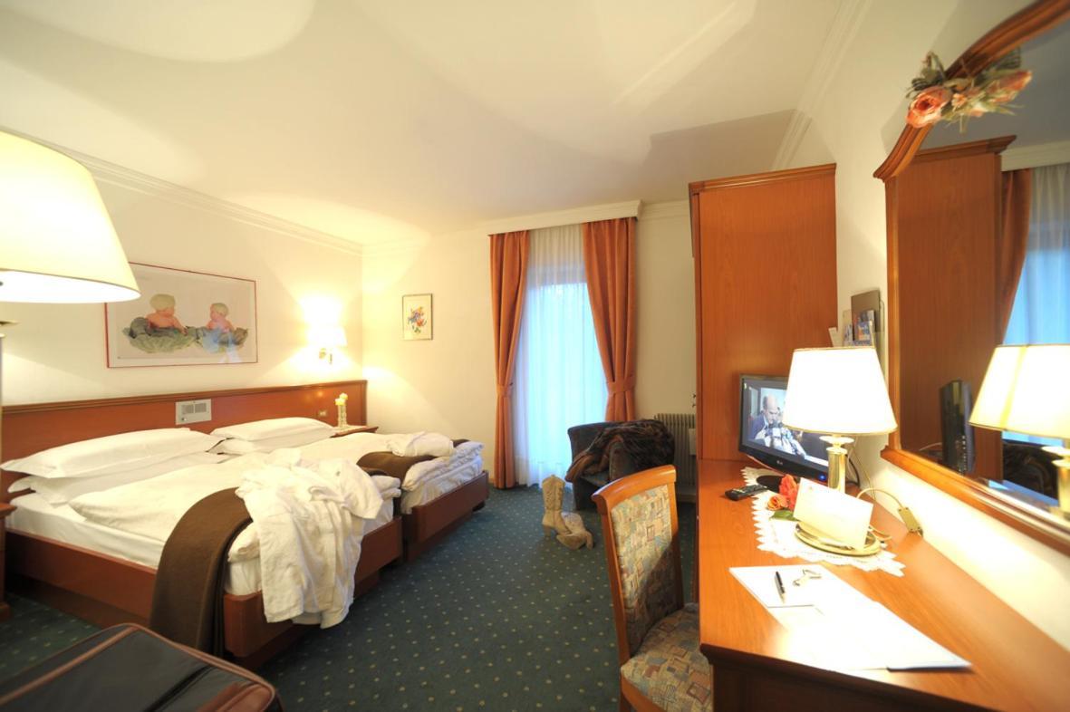 Park Hotel Arnica Фалькаде Екстер'єр фото